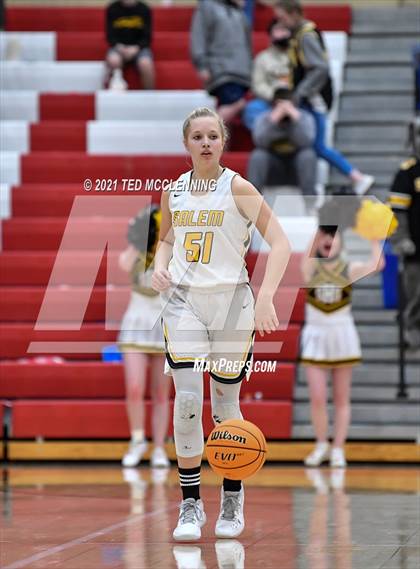 Thumbnail 1 in Salem vs. Bigelow (AAA 2A State Semi Final) photogallery.