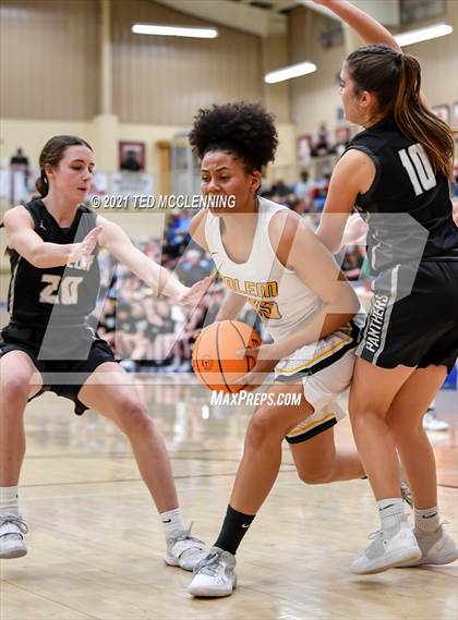 Thumbnail 2 in Salem vs. Bigelow (AAA 2A State Semi Final) photogallery.
