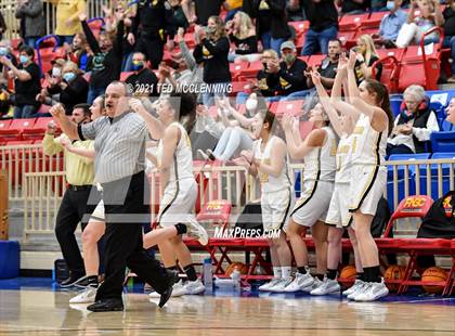 Thumbnail 3 in Salem vs. Bigelow (AAA 2A State Semi Final) photogallery.