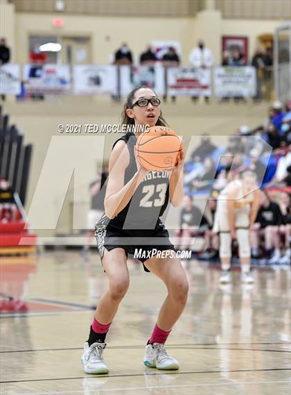 Thumbnail 2 in Salem vs. Bigelow (AAA 2A State Semi Final) photogallery.