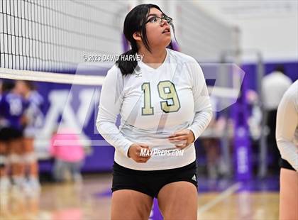 Thumbnail 1 in Bear Creek vs Arvada West photogallery.