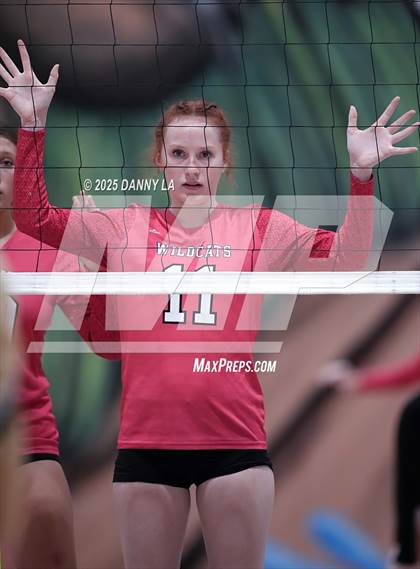 Thumbnail 3 in JV: James Wood @ Warren County photogallery.