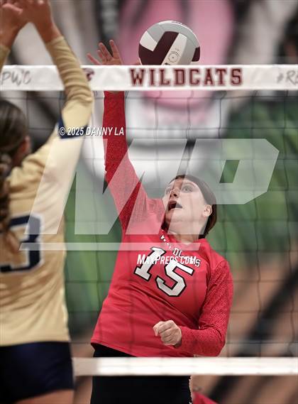 Thumbnail 1 in JV: James Wood @ Warren County photogallery.