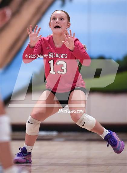 Thumbnail 3 in JV: James Wood @ Warren County photogallery.