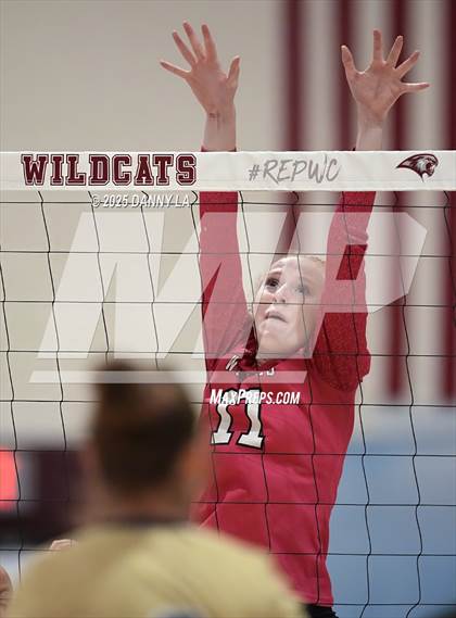 Thumbnail 2 in JV: James Wood @ Warren County photogallery.