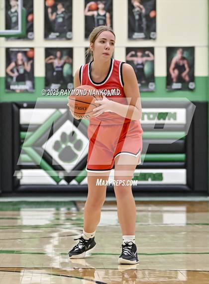 Thumbnail 2 in Daleville vs. Wapahani (Delaware County Tournament) photogallery.