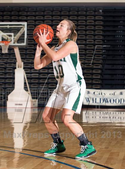 Thumbnail 2 in Germantown Friends vs Cape May County Tech (Wildwood Boardwalk Classic) photogallery.
