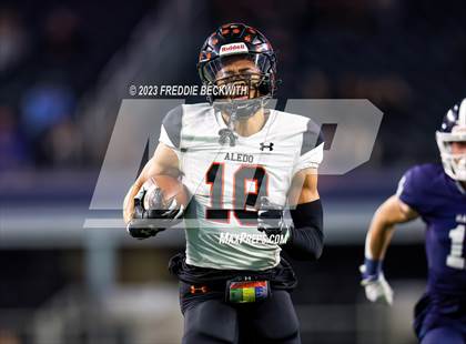 Thumbnail 1 in Smithson Valley vs. Aledo (UIL 5A D1 Football Final) photogallery.