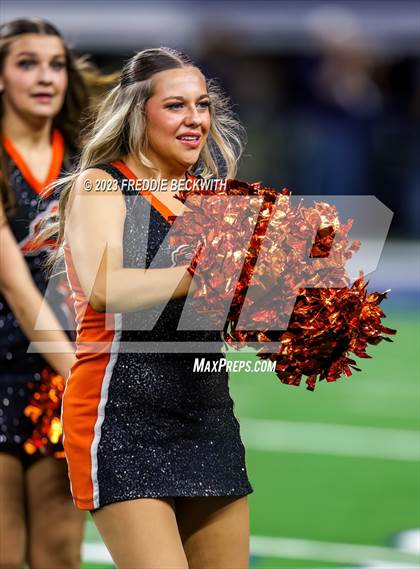 Thumbnail 2 in Smithson Valley vs. Aledo (UIL 5A D1 Football Final) photogallery.