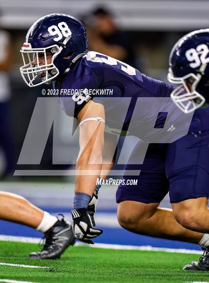 Thumbnail 2 in Smithson Valley vs. Aledo (UIL 5A D1 Football Final) photogallery.