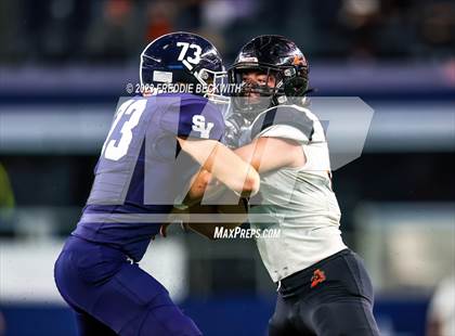 Thumbnail 3 in Smithson Valley vs. Aledo (UIL 5A D1 Football Final) photogallery.