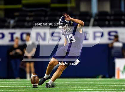 Thumbnail 1 in Smithson Valley vs. Aledo (UIL 5A D1 Football Final) photogallery.