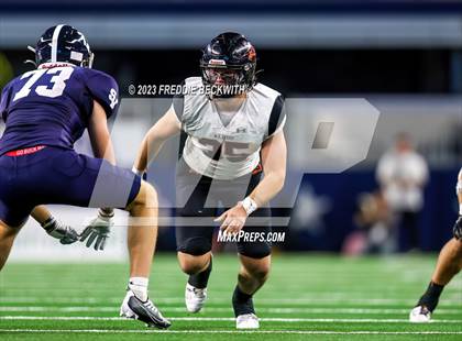Thumbnail 1 in Smithson Valley vs. Aledo (UIL 5A D1 Football Final) photogallery.