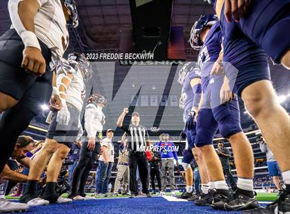 Thumbnail 1 in Smithson Valley vs. Aledo (UIL 5A D1 Football Final) photogallery.