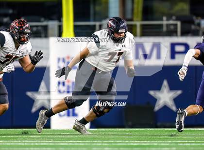 Thumbnail 2 in Smithson Valley vs. Aledo (UIL 5A D1 Football Final) photogallery.