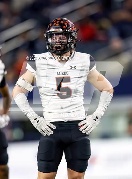 Thumbnail 2 in Smithson Valley vs. Aledo (UIL 5A D1 Football Final) photogallery.