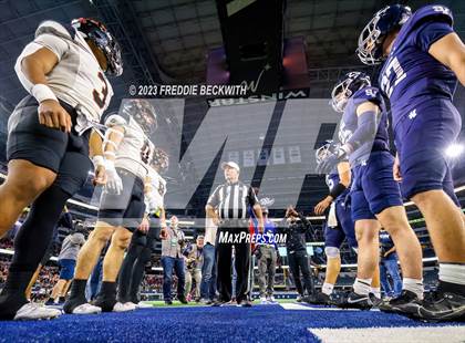 Thumbnail 2 in Smithson Valley vs. Aledo (UIL 5A D1 Football Final) photogallery.