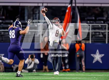 Thumbnail 2 in Smithson Valley vs. Aledo (UIL 5A D1 Football Final) photogallery.