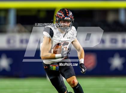 Thumbnail 3 in Smithson Valley vs. Aledo (UIL 5A D1 Football Final) photogallery.