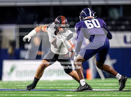 Thumbnail 2 in Smithson Valley vs. Aledo (UIL 5A D1 Football Final) photogallery.