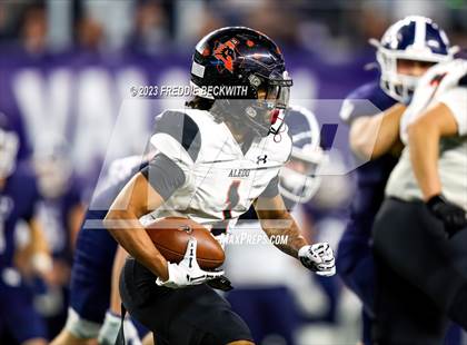 Thumbnail 3 in Smithson Valley vs. Aledo (UIL 5A D1 Football Final) photogallery.