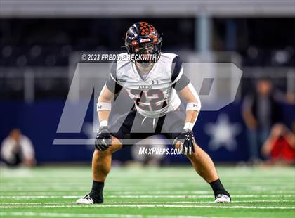 Thumbnail 3 in Smithson Valley vs. Aledo (UIL 5A D1 Football Final) photogallery.