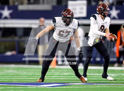 Thumbnail 1 in Smithson Valley vs. Aledo (UIL 5A D1 Football Final) photogallery.