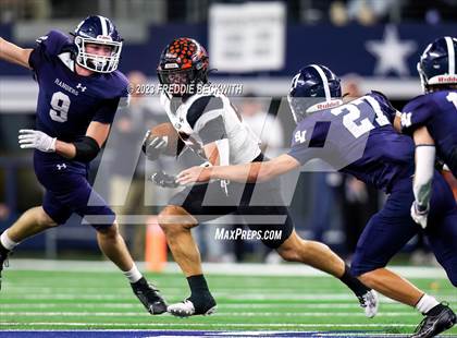Thumbnail 1 in Smithson Valley vs. Aledo (UIL 5A D1 Football Final) photogallery.