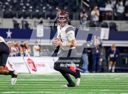 Thumbnail 1 in Smithson Valley vs. Aledo (UIL 5A D1 Football Final) photogallery.