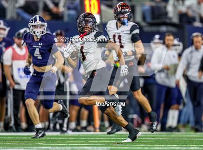 Thumbnail 1 in Smithson Valley vs. Aledo (UIL 5A D1 Football Final) photogallery.