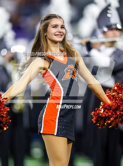 Thumbnail 1 in Smithson Valley vs. Aledo (UIL 5A D1 Football Final) photogallery.