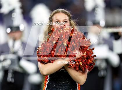 Thumbnail 1 in Smithson Valley vs. Aledo (UIL 5A D1 Football Final) photogallery.