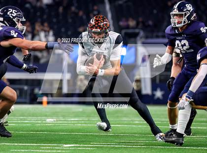Thumbnail 3 in Smithson Valley vs. Aledo (UIL 5A D1 Football Final) photogallery.