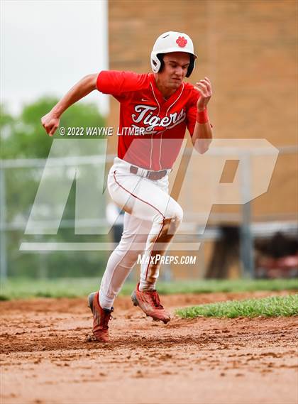 Thumbnail 3 in Beechwood @ Covington Catholic photogallery.