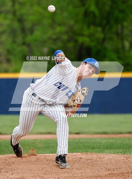 Thumbnail 1 in Beechwood @ Covington Catholic photogallery.