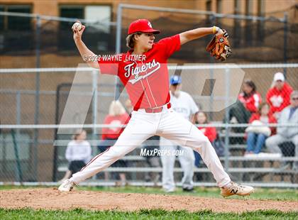 Thumbnail 3 in Beechwood @ Covington Catholic photogallery.
