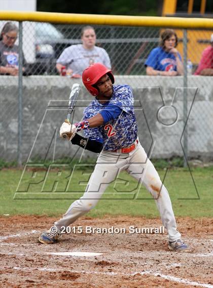 Thumbnail 2 in Maplesville @ Verbena (AHSAA 1A 1st Round) photogallery.