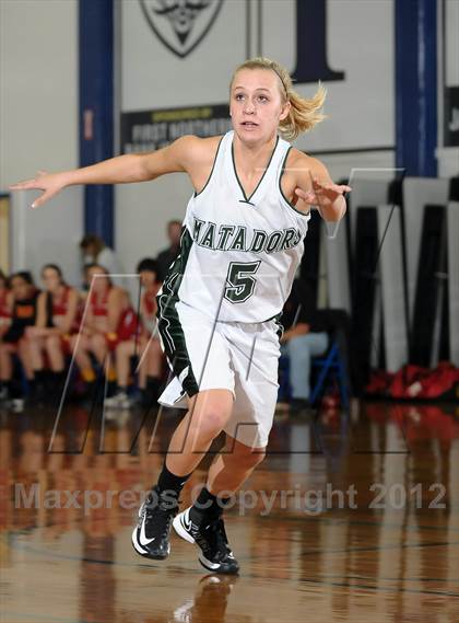 Thumbnail 3 in Chico vs. Miramonte (Dorothy Speck Memorial) photogallery.