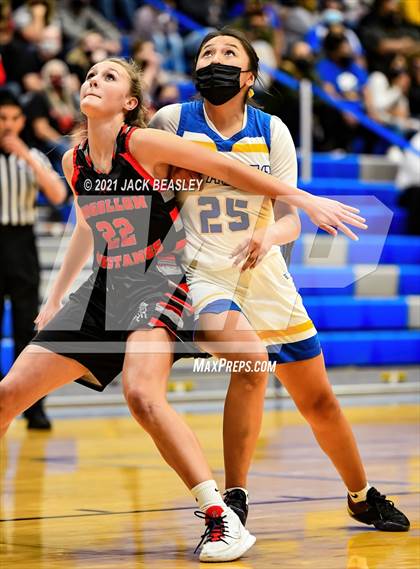 Thumbnail 3 in Fort Thomas vs. Mogollon (AIA 1A Final) photogallery.