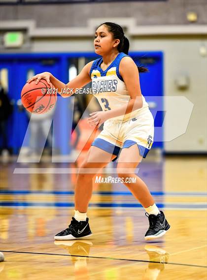 Thumbnail 3 in Fort Thomas vs. Mogollon (AIA 1A Final) photogallery.