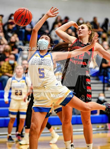 Thumbnail 1 in Fort Thomas vs. Mogollon (AIA 1A Final) photogallery.