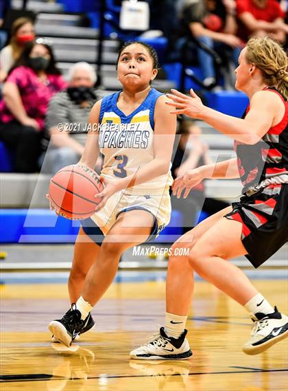 Thumbnail 2 in Fort Thomas vs. Mogollon (AIA 1A Final) photogallery.