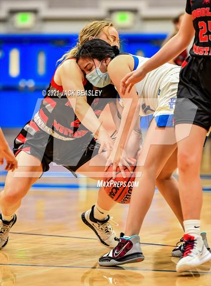 Thumbnail 3 in Fort Thomas vs. Mogollon (AIA 1A Final) photogallery.