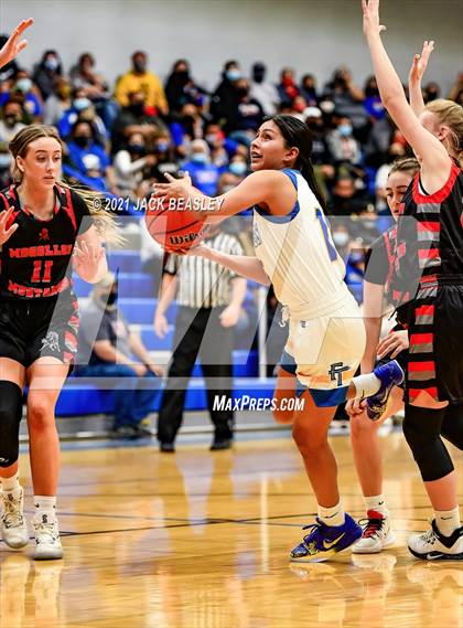 Thumbnail 2 in Fort Thomas vs. Mogollon (AIA 1A Final) photogallery.