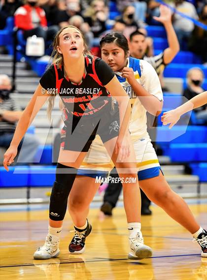 Thumbnail 2 in Fort Thomas vs. Mogollon (AIA 1A Final) photogallery.