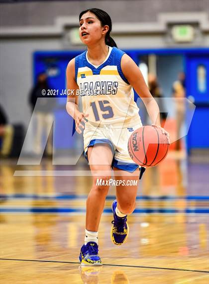 Thumbnail 2 in Fort Thomas vs. Mogollon (AIA 1A Final) photogallery.