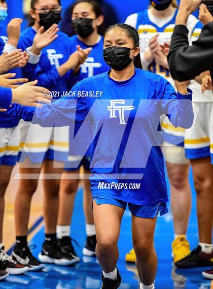 Thumbnail 3 in Fort Thomas vs. Mogollon (AIA 1A Final) photogallery.