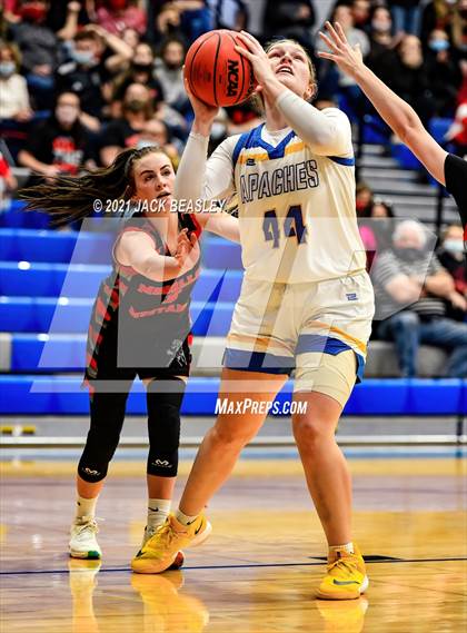 Thumbnail 2 in Fort Thomas vs. Mogollon (AIA 1A Final) photogallery.