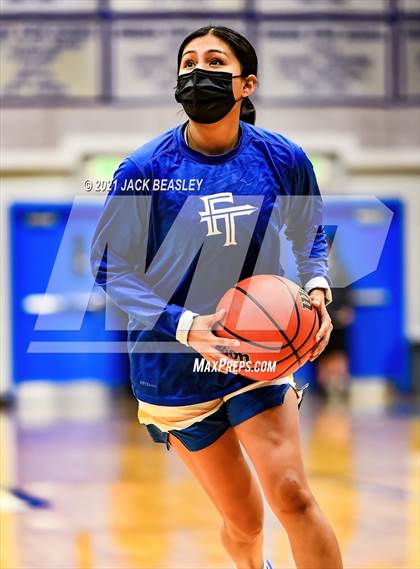 Thumbnail 1 in Fort Thomas vs. Mogollon (AIA 1A Final) photogallery.