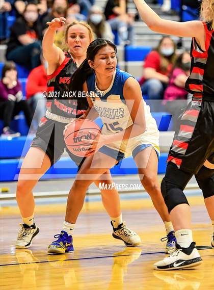 Thumbnail 3 in Fort Thomas vs. Mogollon (AIA 1A Final) photogallery.